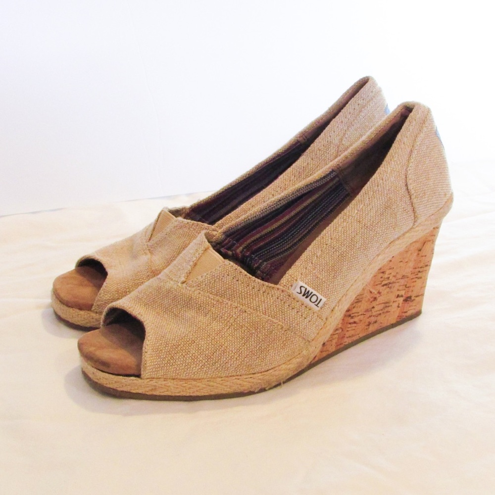 Tom’s Peep-toe Wedges 8.5 M